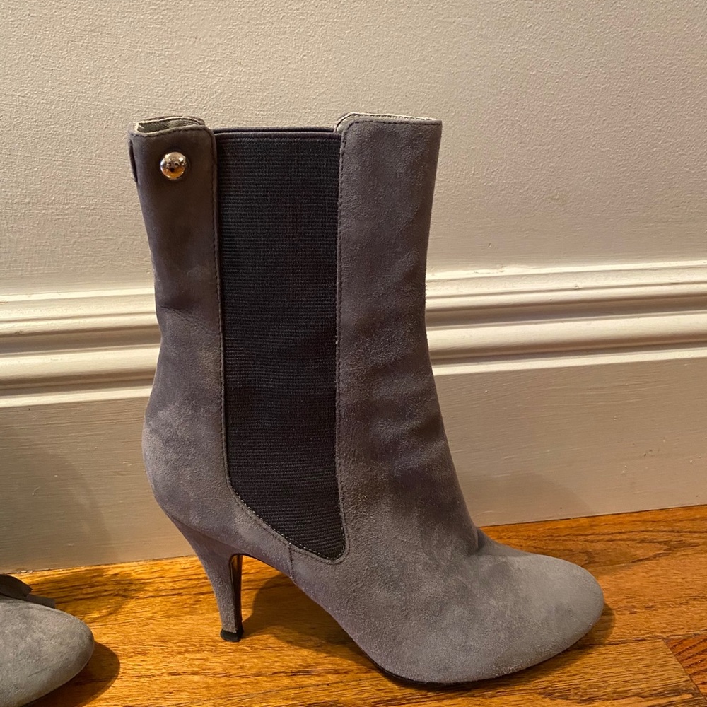 🌷Patrizia Pepe Firenze suede heeled boots. S-39